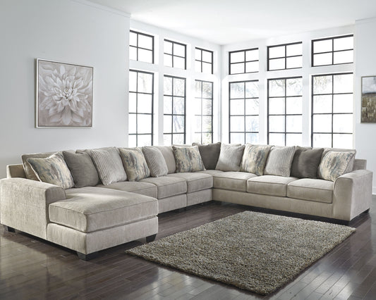 Seccional Ardsley de 5 piezas con chaise longue