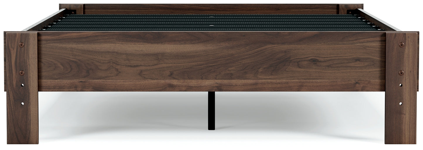 Ashley Express - Cama de plataforma Calverson