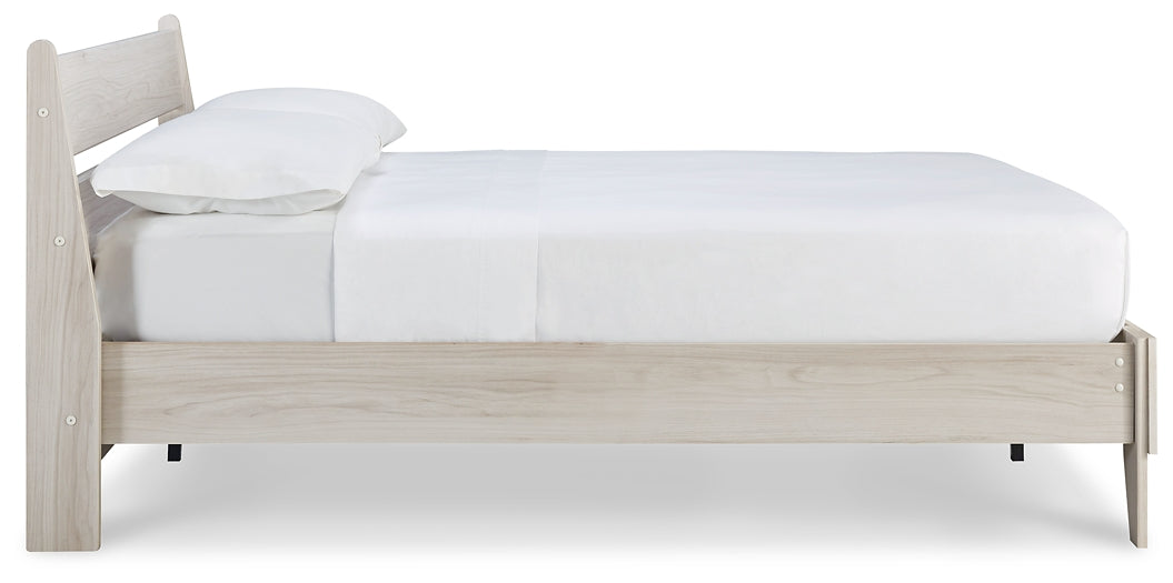Ashley Express - Cama con plataforma y paneles Socalle