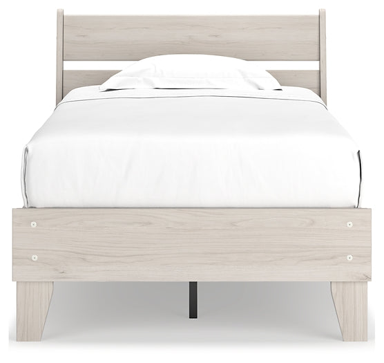 Ashley Express - Cama con plataforma y paneles Socalle