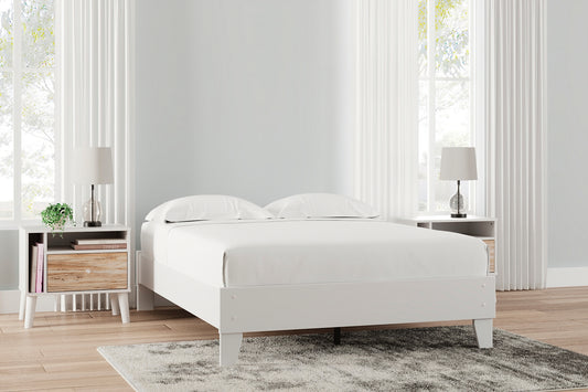 Ashley Express - Cama con plataforma Piperton