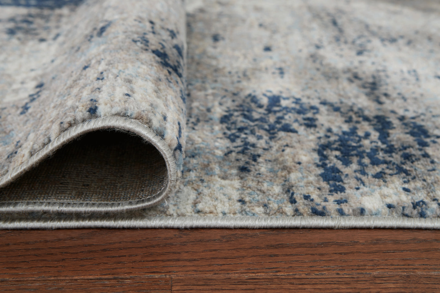 Ashley Express - Alfombra grande Wrenstow