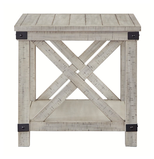 Ashley Express - Mesa auxiliar rectangular Carynhurst