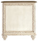Ashley Express - Mesa auxiliar con silla Realyn