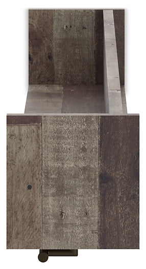 Ashley Express - Perchero de pared Neilsville con estante