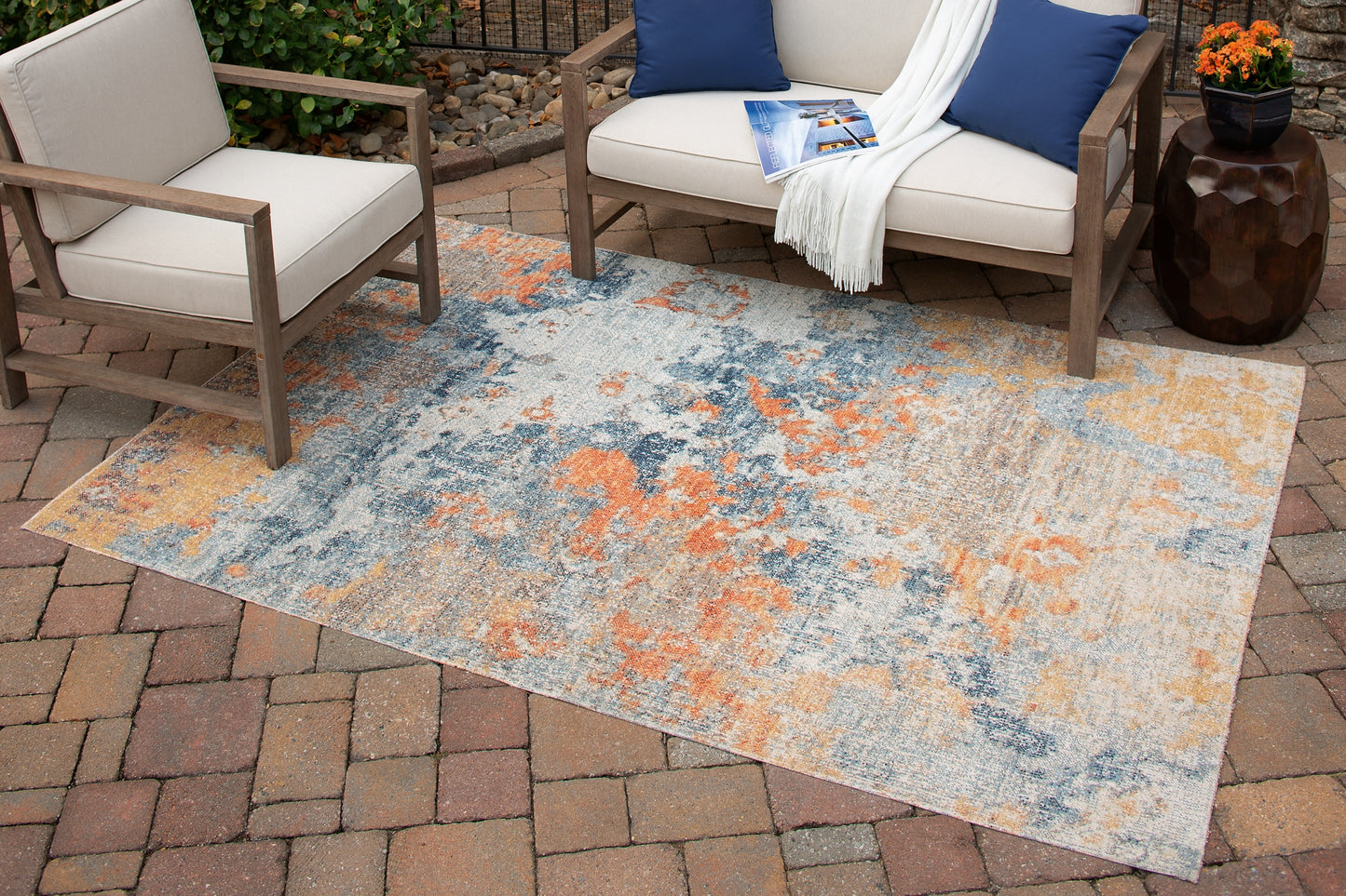 Ashley Express - Alfombra mediana Wraylen