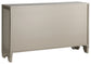 Ashley Express - Gabinete de acento Chaseton