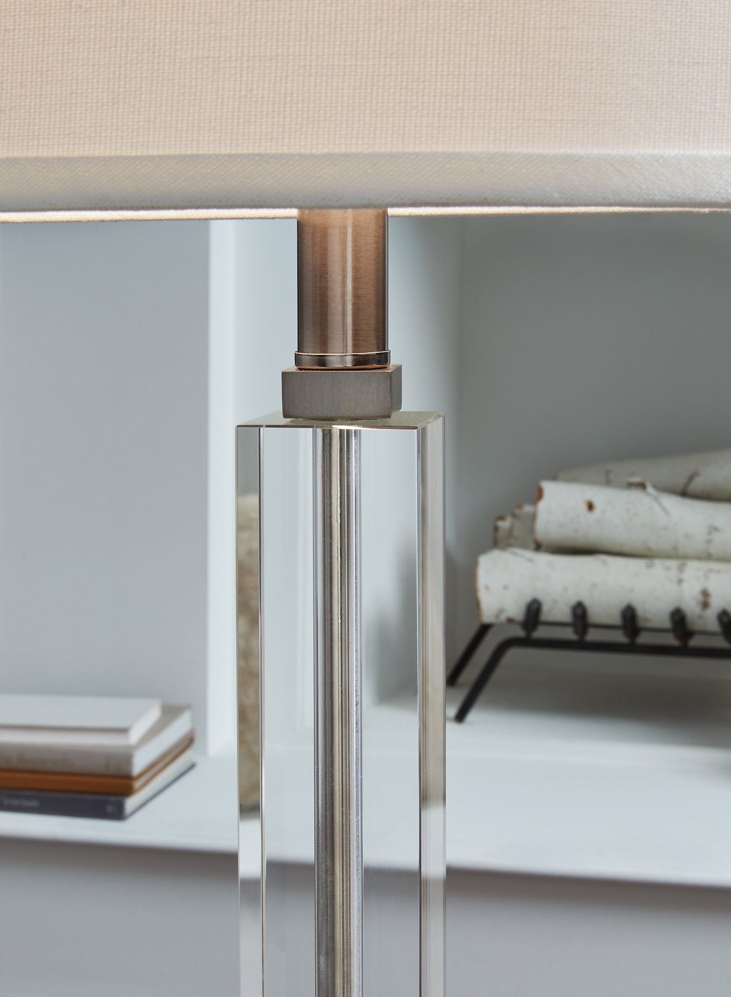 Ashley Express - Lámpara de mesa de cristal Deccalen (1 unidad)