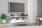 Ashley Express - Soporte para TV grande Deznee