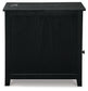 Ashley Express - Mesa auxiliar con silla Treytown