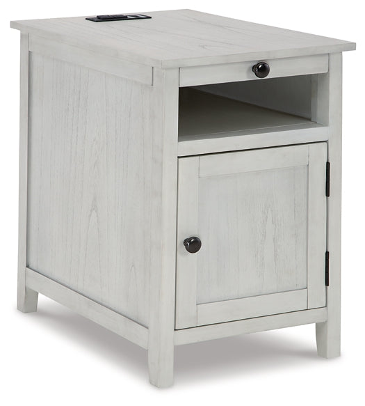 Ashley Express - Mesa auxiliar con silla Treytown
