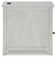 Ashley Express - Mesa auxiliar con silla Treytown