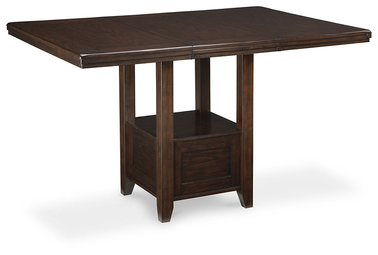 Ashley Express - Mesa de comedor Haddigan de altura de mostrador y 6 taburetes