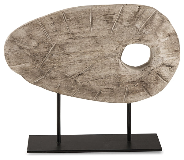 Ashley Express - Escultura de Dashburn