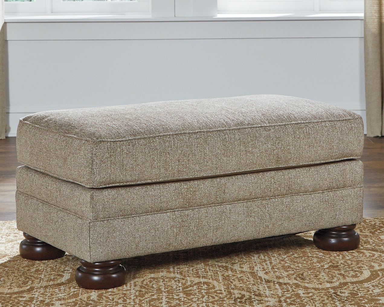 Silla y otomana Kananwood
