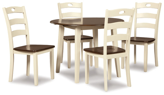 Ashley Express - Mesa de comedor Woodanville y 4 sillas