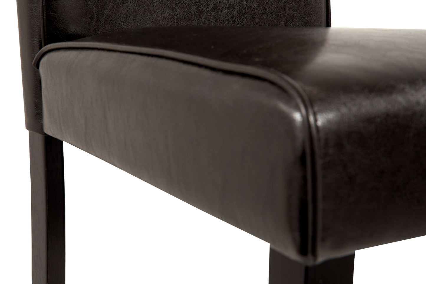 Ashley Express - Mesa de comedor y 4 sillas Kimonte