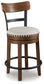 Ashley Express - Mesa de comedor Valebeck de altura de mostrador y 4 taburetes