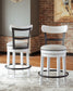 Ashley Express - Mesa de comedor Valebeck de altura de mostrador y 4 taburetes