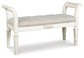 Ashley Express - Banco decorativo Realyn