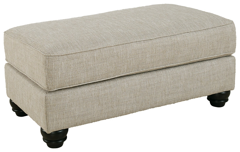 Sofá, loveseat, silla y otomana Asanti