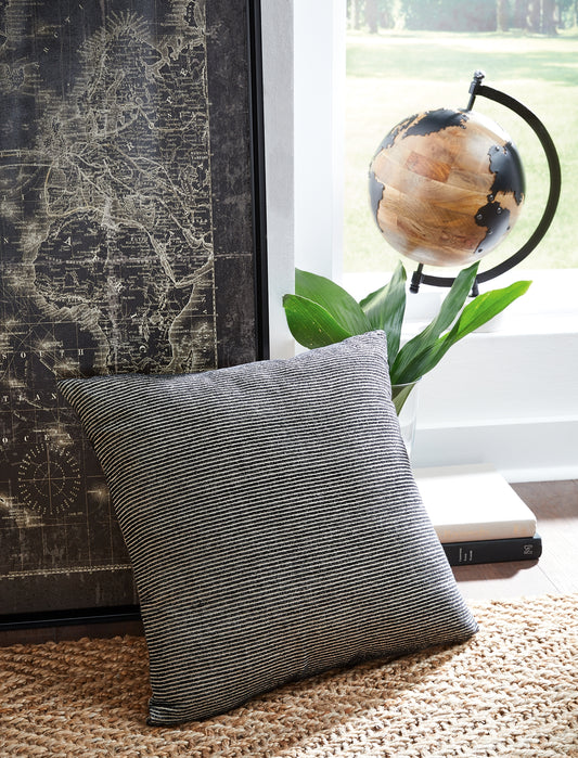 Ashley Express - Almohada Edelmont