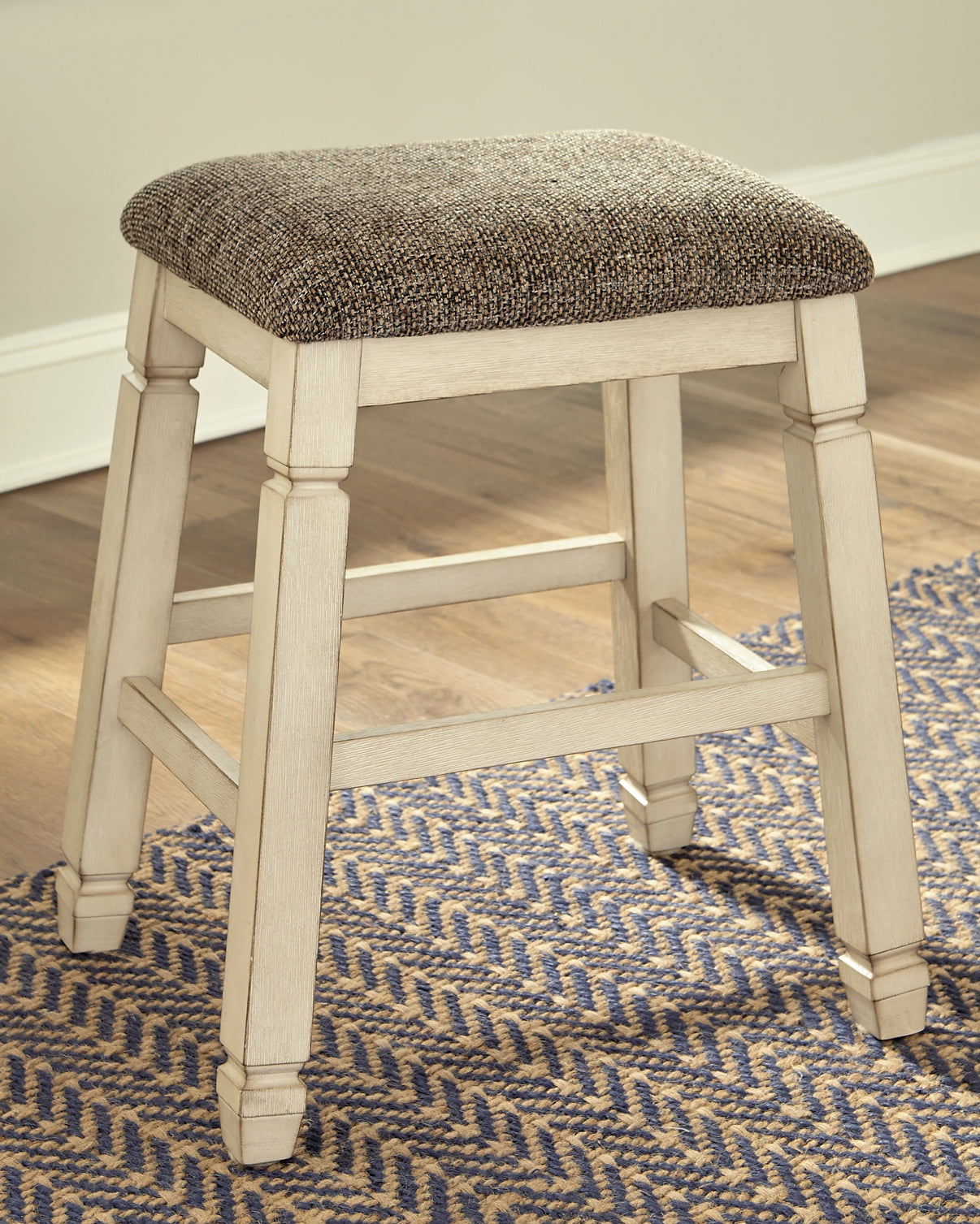 Mesa de comedor de altura de mostrador Bolanburg y 4 taburetes