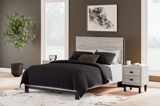 Ashley Express - Cama con paneles Vessalli
