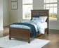 Ashley Express - Cama con paneles Danabrin