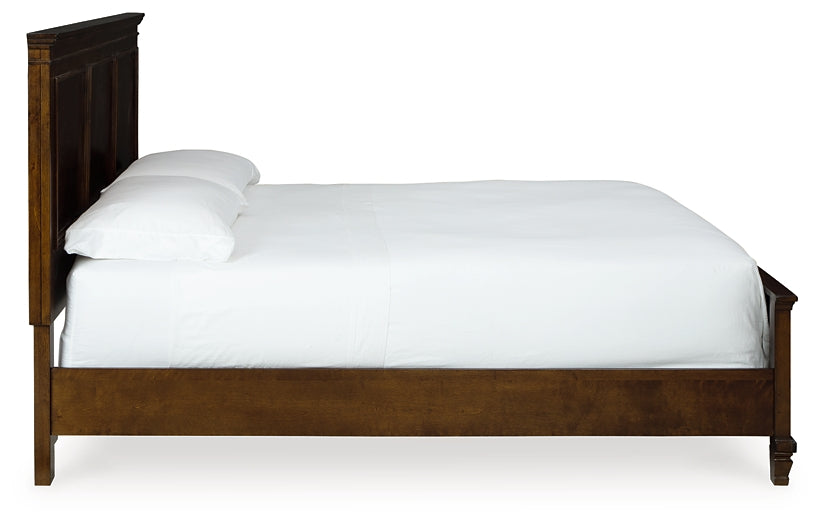 Ashley Express - Cama con paneles Danabrin