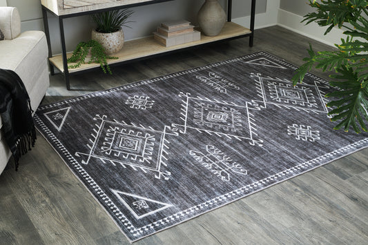 Ashley Express - Alfombra lavable mediana Arloman
