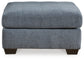 Ashley Express - Otomana extragrande con acento Marleton