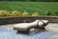 Ashley Express - Chaise longue Beachcroft con cojín