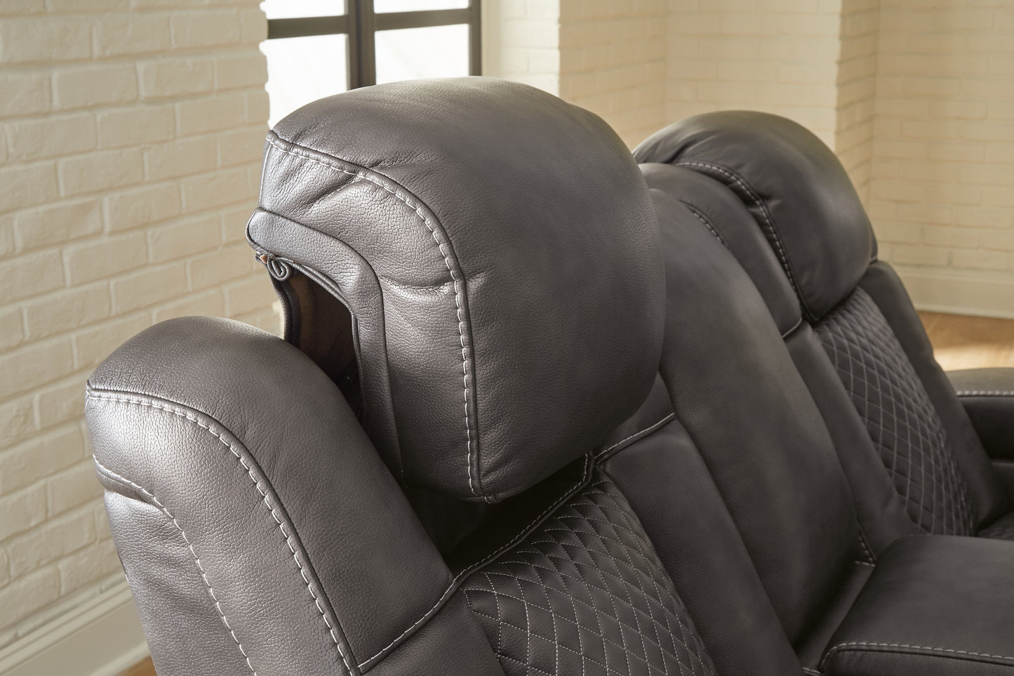 Sillón reclinable Fyne-Dyme PWR/reposacabezas ADJ