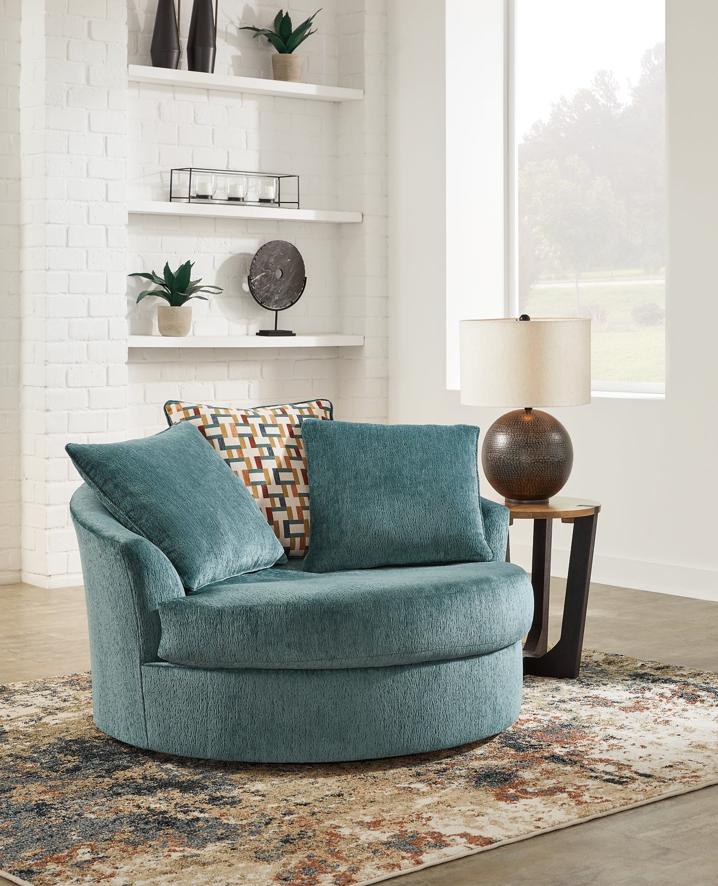 Silla giratoria extragrande con acento Laylabrook
