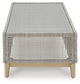 Ashley Express - Mesa de cóctel rectangular Seton Creek