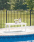 Ashley Express - Mesa de cóctel rectangular Hyland wave