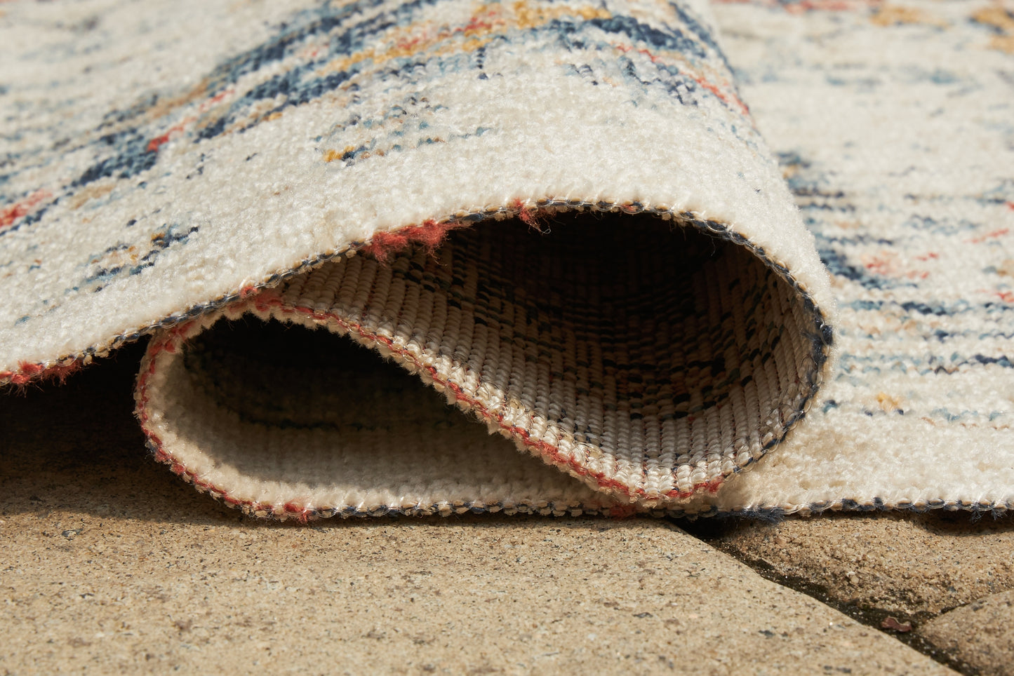 Ashley Express - Alfombra mediana Jarrpage