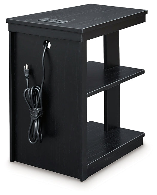 Ashley Express - Mesa auxiliar con silla Winbardi