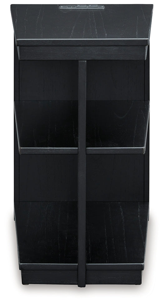 Ashley Express - Mesa auxiliar con silla Winbardi