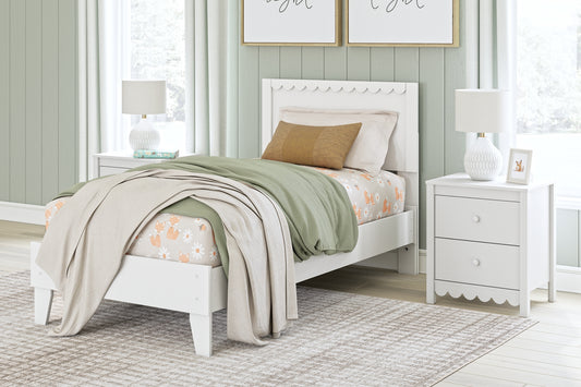 Ashley Express - Cama con plataforma y paneles Hallityn