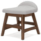 Ashley Express - Silla de escritorio Lyncott para oficina en casa (1 unidad)