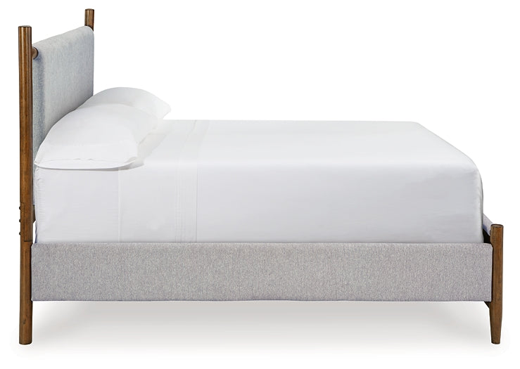 Cama tapizada Lyncott
