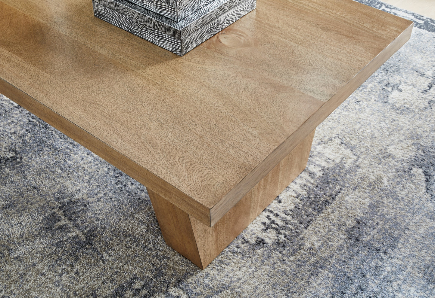 Ashley Express - Mesa de cóctel rectangular Kristiland