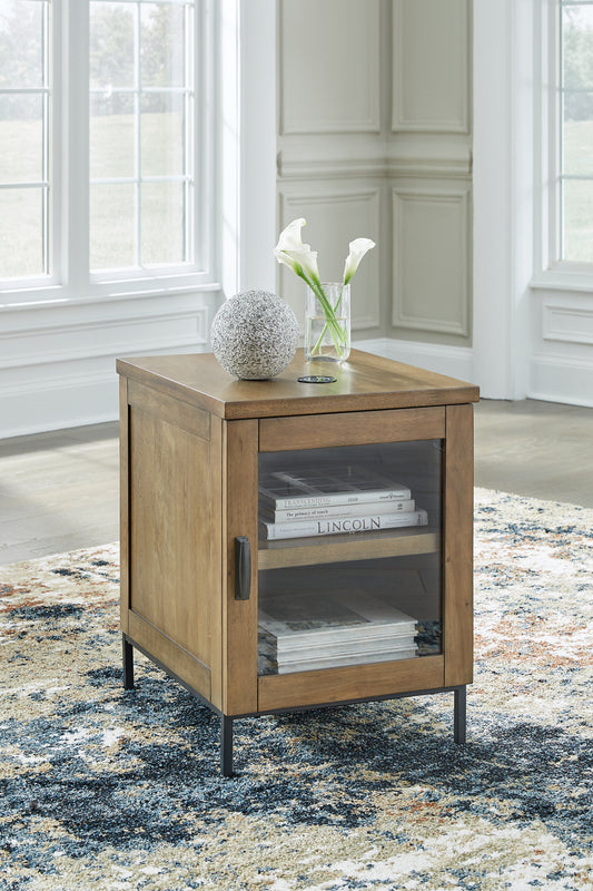 Ashley Express - Mesa auxiliar con silla Torlanta
