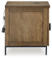 Ashley Express - Mesa auxiliar con silla Torlanta
