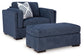 Sofá, loveseat, silla y otomana Evansley