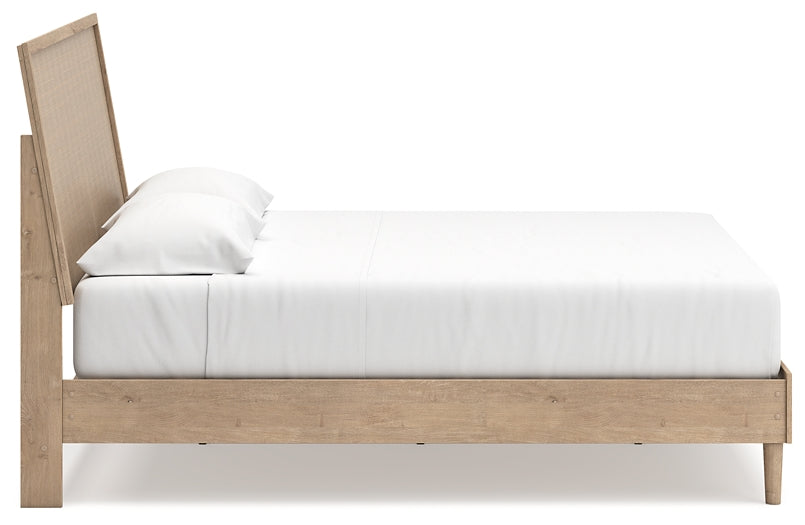 Ashley Express - Cama con paneles Cielden