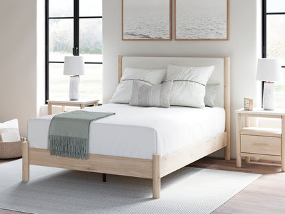 Ashley Express - Cama tapizada Cadmori