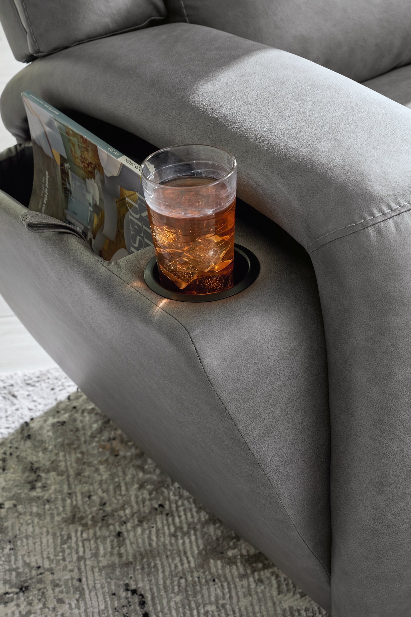 Sillón reclinable de pared Brixworth Zero